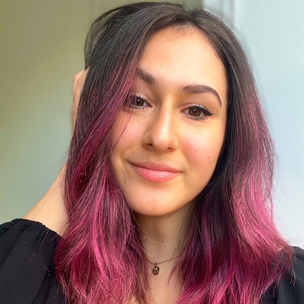 Meet your Posher, Kayla